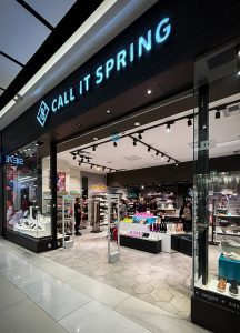 WebMallElJardin_01_CIS_768x1065_03-216x300